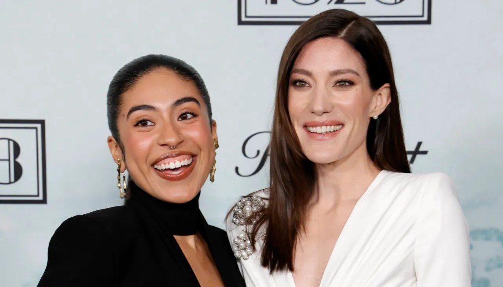 ‘1923’ Stars Aminah Nieves and Jennifer Carpenter Spill on Season 2 Drama&nbsp;(EXCLUSIVE)