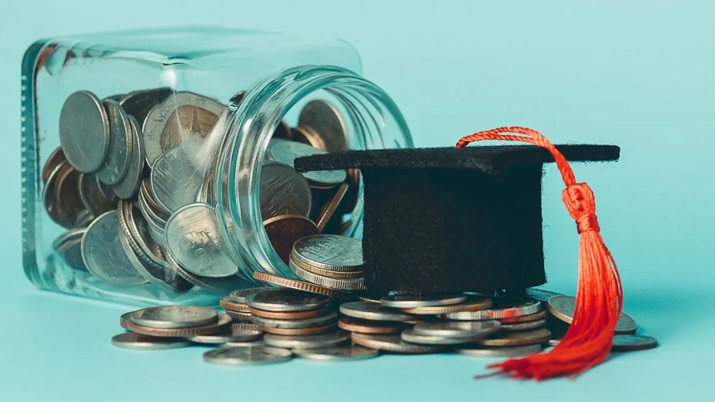 Navient Settlement Money: Some Borrowers Are Seeing $2,000 Checks! How to Get&nbsp;Yours